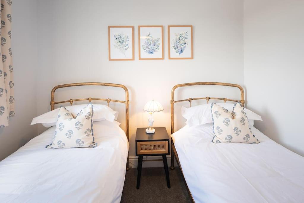 *Brand New* Olive Grove Cottage トーキー エクステリア 写真