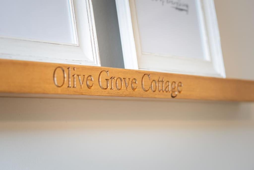 *Brand New* Olive Grove Cottage トーキー エクステリア 写真
